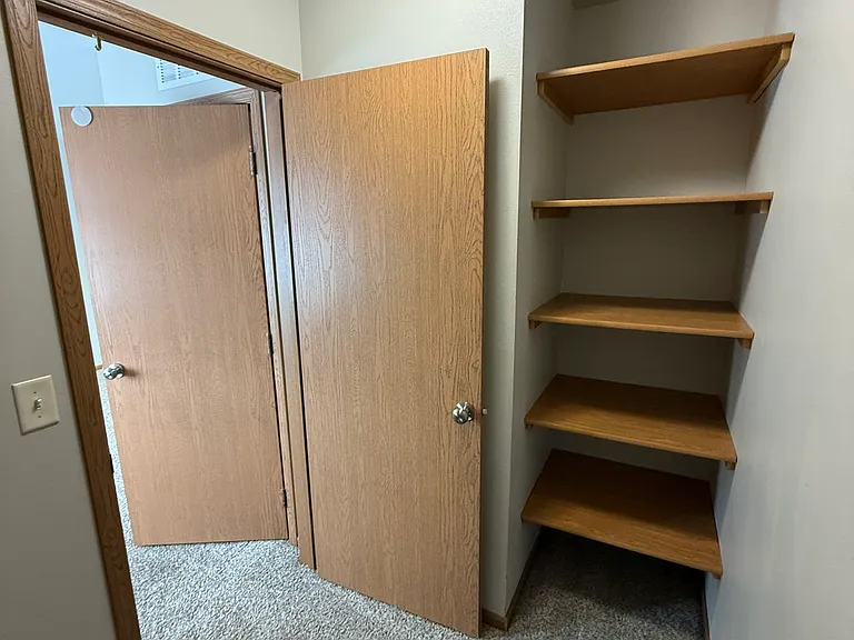Madison Park Townhomes 1&2 — Photo 14