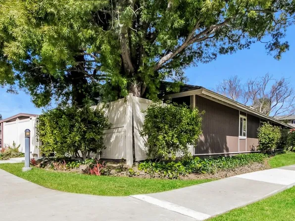 28810 Conejo View Dr, Agoura Hills, CA 91301