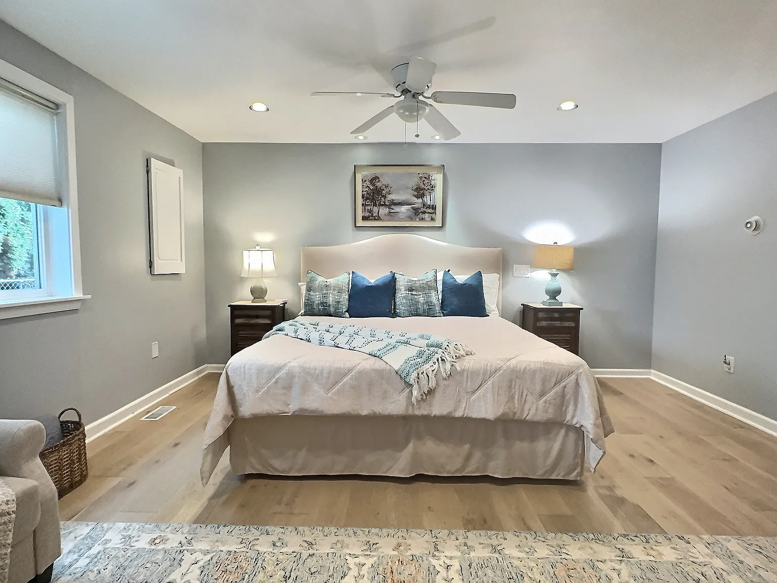 Studio, 600 sqft, $4,800 — Photo 3