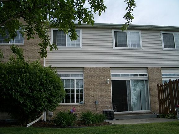 2nd image of 8432 Stratford Dr