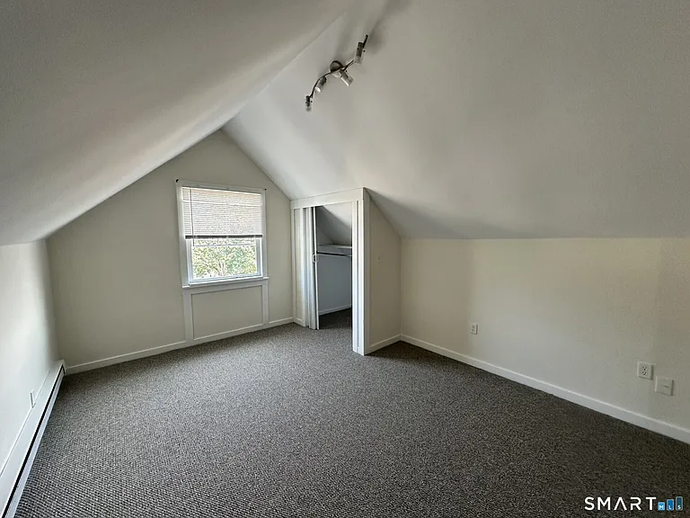 128 Grove Pl — Photo 18