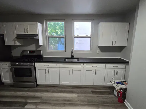116 Bostwick Avenue image 1 of 5