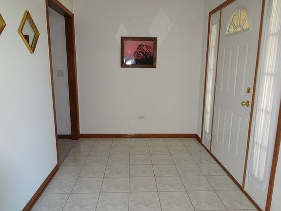 5th image of 21164 Woodbridge Dr