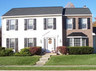 1010 Chelmsford Dr, Mechanicsburg, PA 17050
