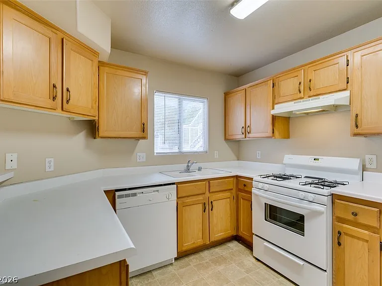 4555 E Sahara Ave #155 — Photo 17