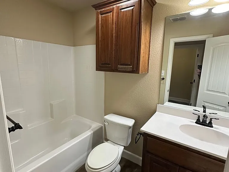 3820 Carrera Ln — Photo 20