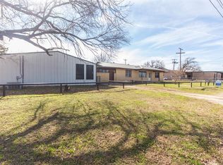 516 Knox Ave, Boyd, TX 76023
