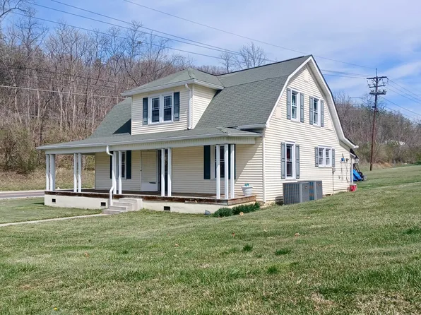 1411 Island Rd, Bristol, VA 24201