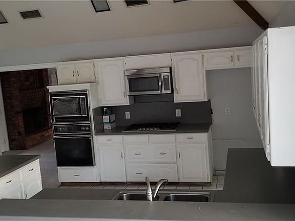 4th image of 1327 Snow Mountain Cir