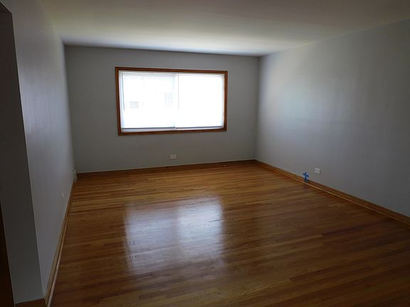 5th image of 2440 W Berwyn Ave #2N