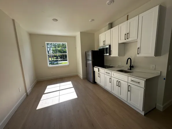 1448 Immokalee St, Intercession City, FL 33848