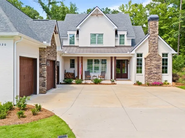 1420 Falls Crest Dr, Auburn, AL 36830