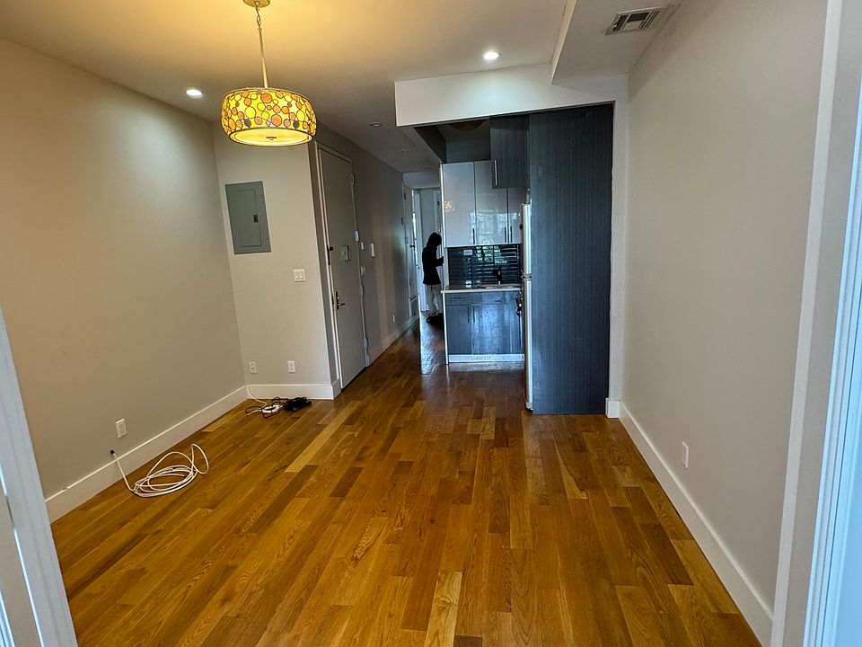 1st image of 188 Noll St APT 2A