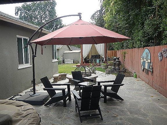 4th image of 2942 N Farris Ave