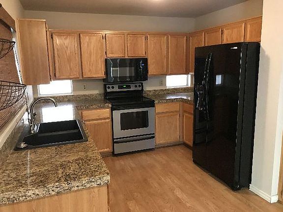 2nd image of 3934 E South Fork Dr