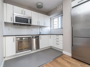 99 Tyndall Ave #50019A-402, Toronto, ON M6K2G2