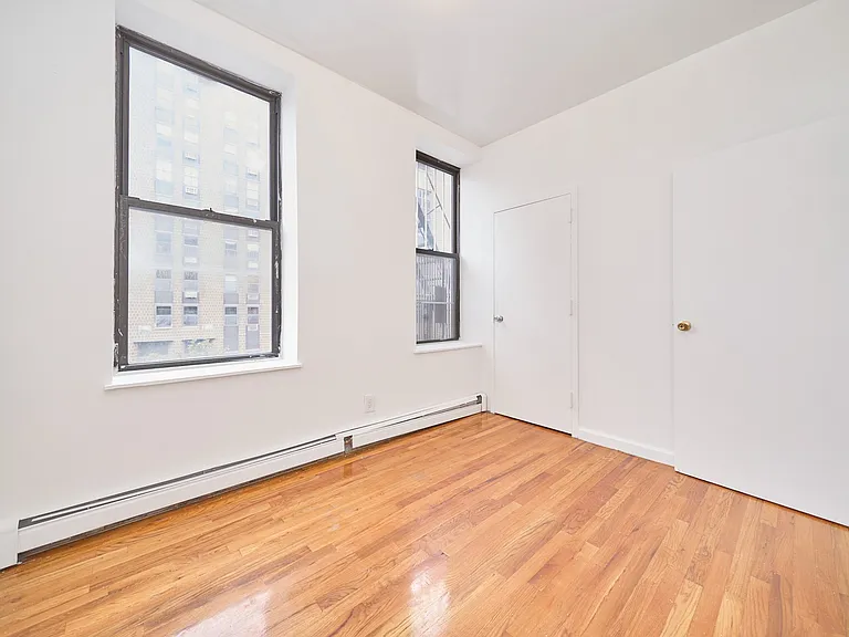 132 W 109th St #3B — Photo 6
