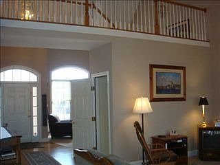 4th image of 4915 Winterview Ln