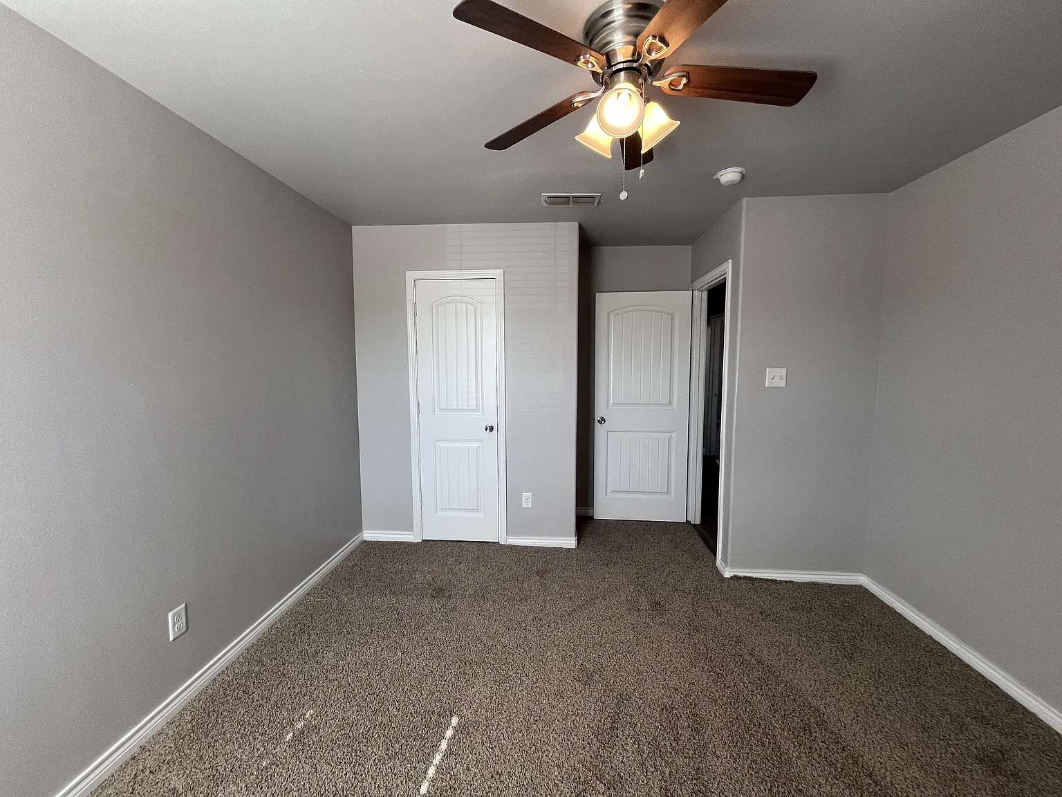 3416 Itasca Street - 1 — Photo 2