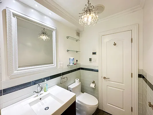 Sold by Francine Realty | media 32