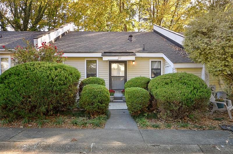 1st image of 217 Goshen Ln #217