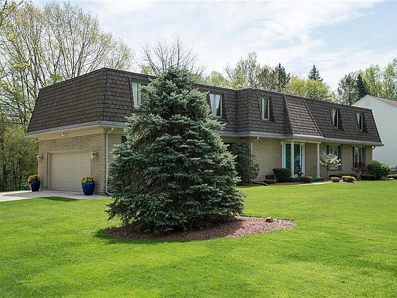 2nd image of 65 Green Lake Dr