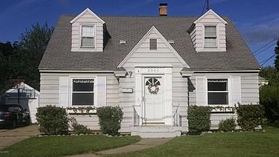 1st image of 2025 Duiker Ave NE