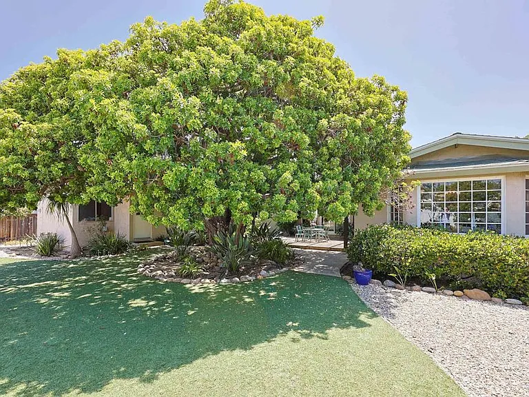 610 Country Club Ln — Photo 55
