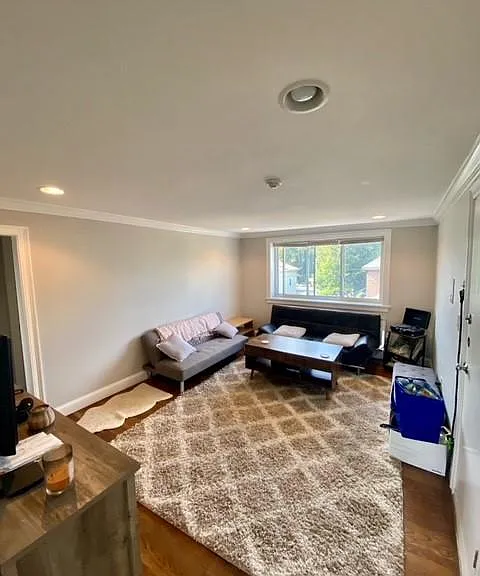 11 Lowell Ave #3 — Photo 4
