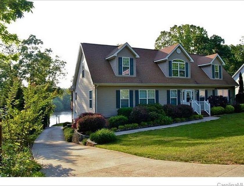 1st image of 130 Lake Top Ln