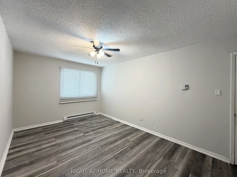 1010 Glen St #91 — Photo 19
