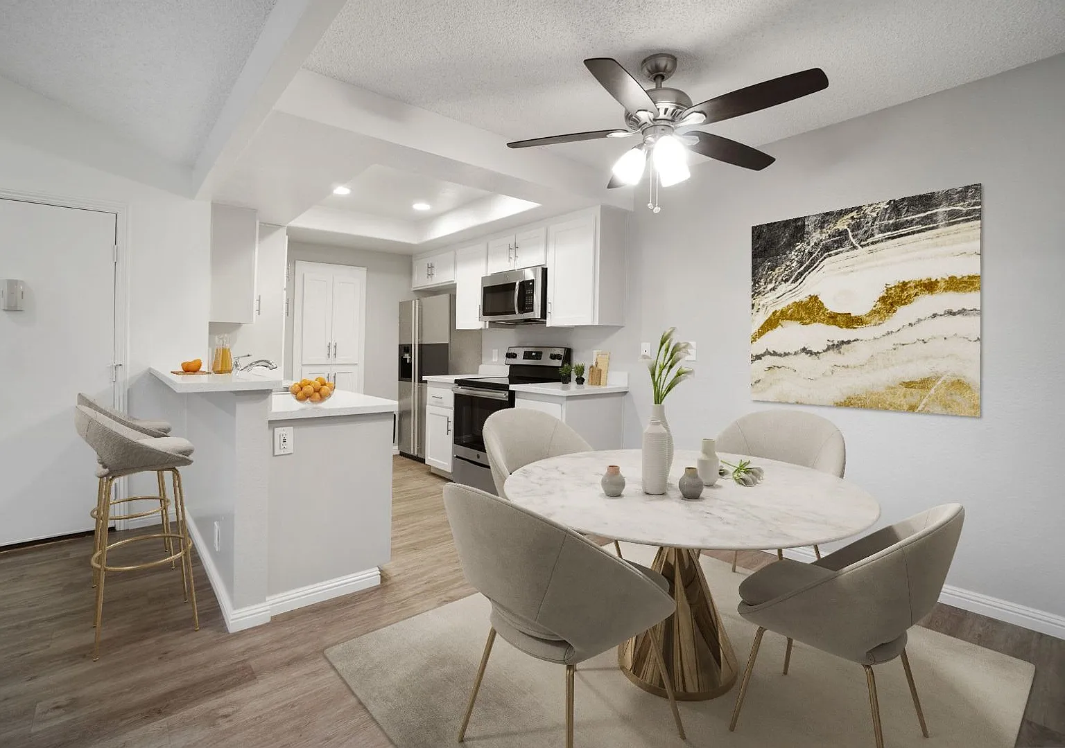 River Oaks Apartments — Photo 1