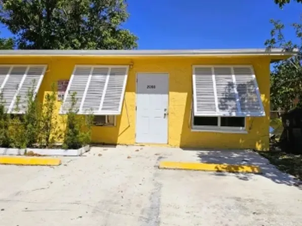 2006 Park St, Lake Worth, FL 33460