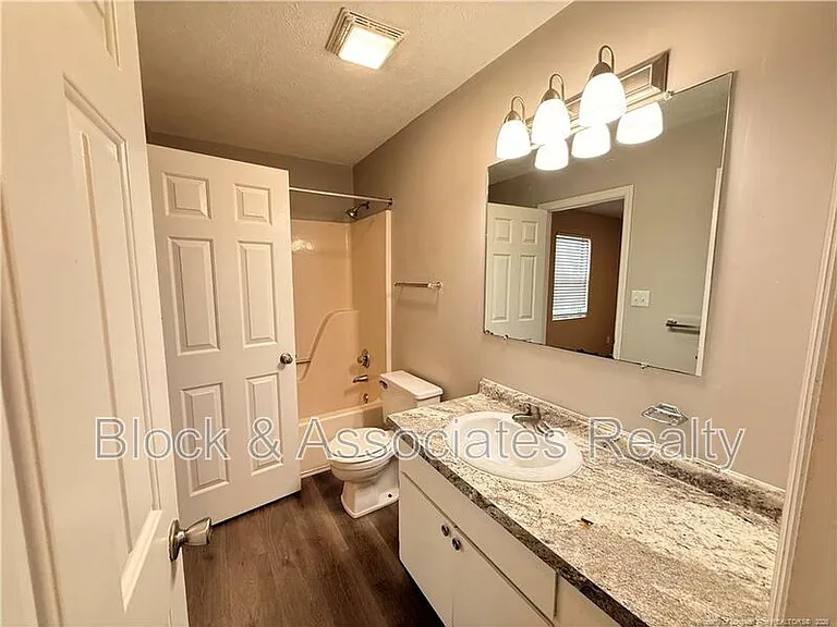 4033 Professional Dr — Photo 7