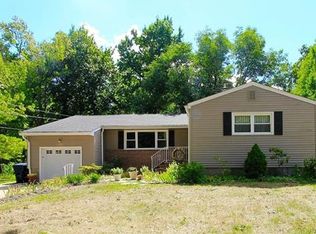 408 Huff Rd, North Brunswick, NJ 08902