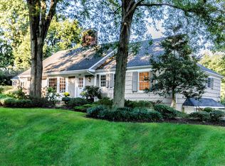 633 Wishing Well Rd, Wyckoff, NJ 07481