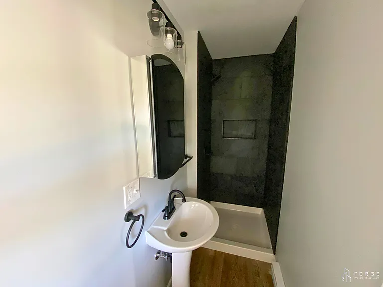 8 Frederick — Photo 5