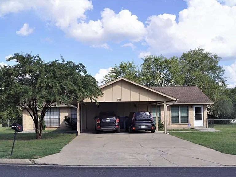 101 Stubblefield Dr #A — Photo 14