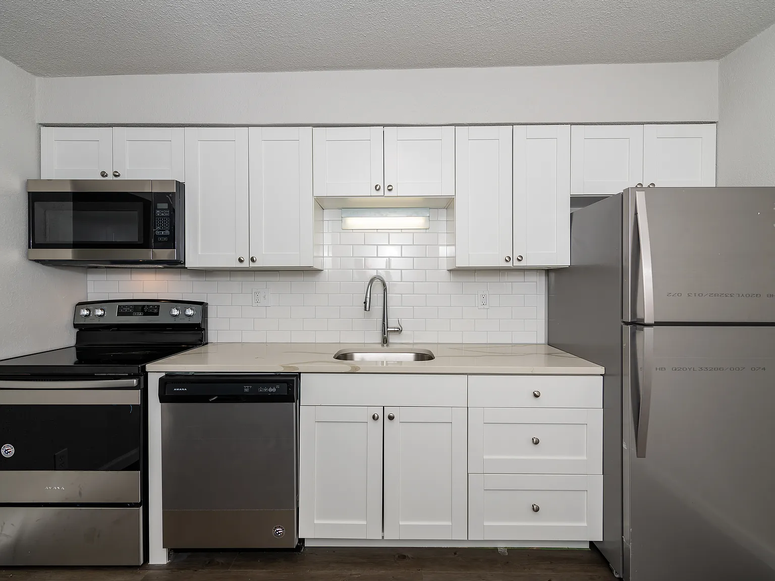 2 bed, $1,050 — Photo 4