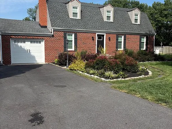9215 Rural Point Dr, Mechanicsville, VA 23116