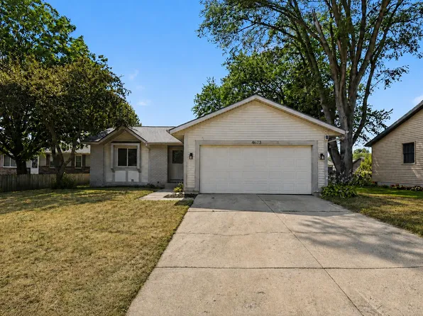 4673 Flying Eagle Dr SE, Kentwood, MI 49548