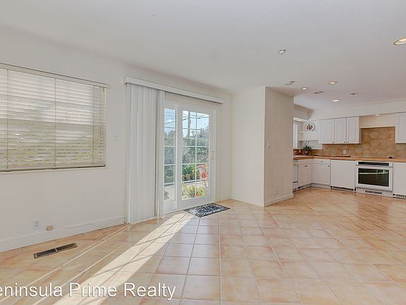 5th image of 4031-4033 Fair Oaks Ave #4031-A
