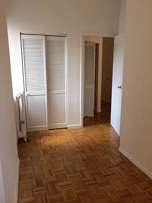 Rented by Acacia Realty | media 16