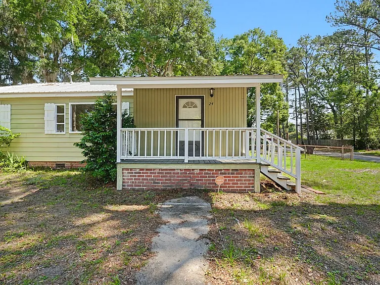 24 N Parkwood Dr — Photo 5