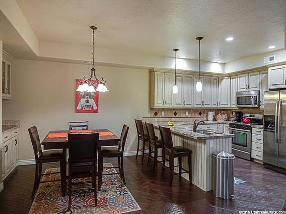 4th image of 1235 E Wolf Hollow Ln Unit 206