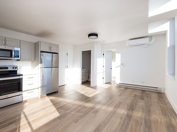 4th image of 14 N 29th St APT 6