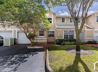 12152 SW 52nd Pl, Fort Lauderdale, FL 33330