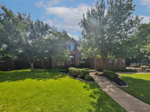 925 Siena Dr, Southlake, TX 76092