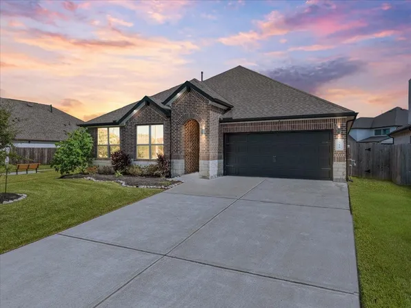 716 Westwood Dr, League City, TX 77573