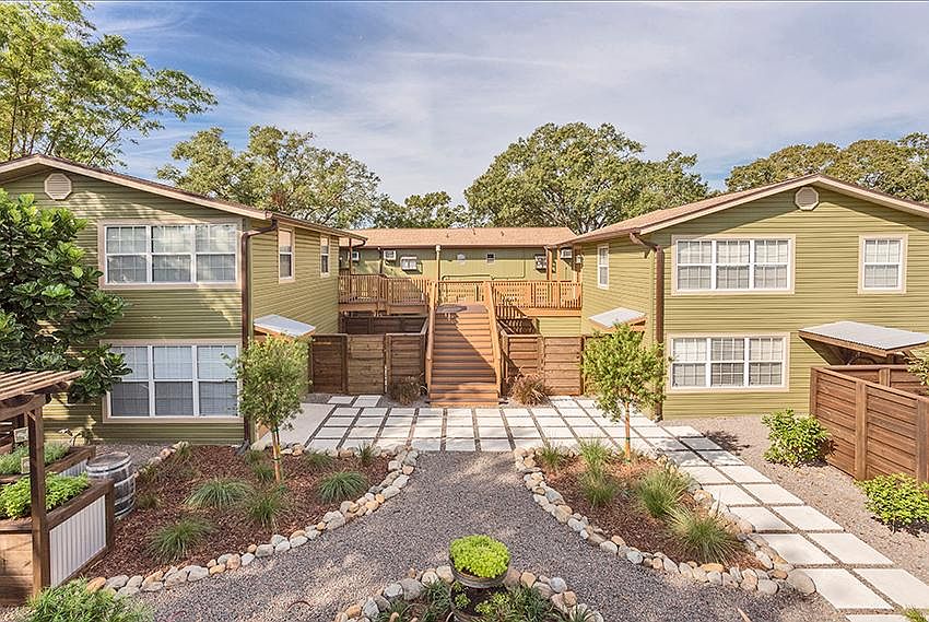 1st image of 301 S Gomez Ave #8